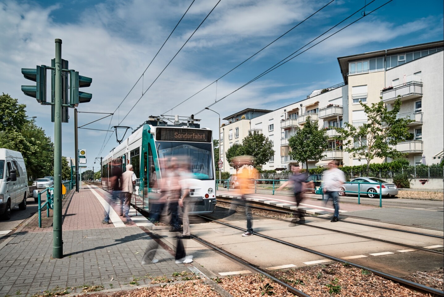 AI algorithms allow the Combino tram to respond to trackside signals, autonomously respond to hazards in its path and make stops (though no passengers were picked up for the trial)