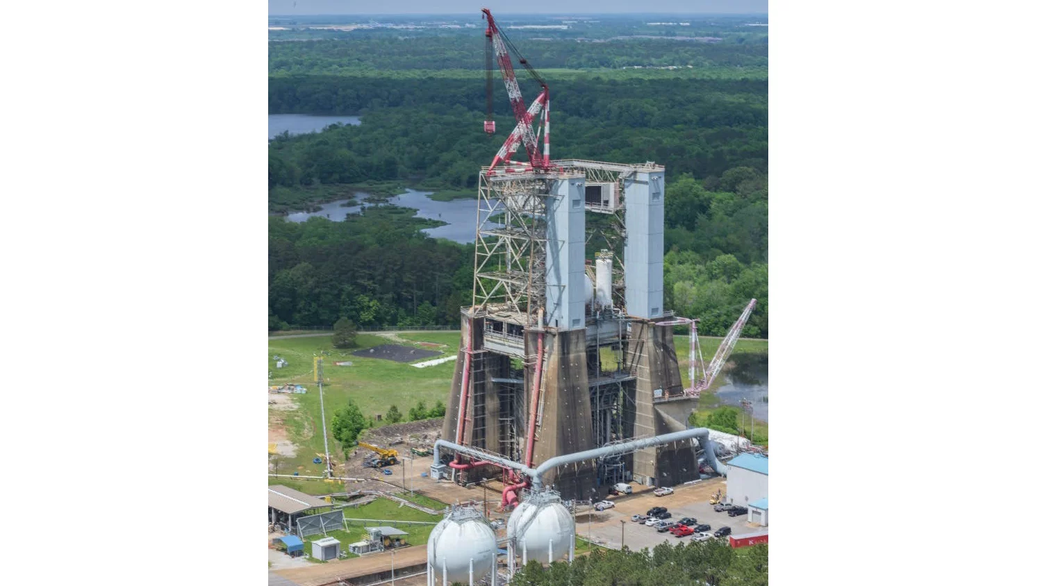 Blue Origin will upgrade and refurbish Test Stand 4670 at NASA’s Marshall Space Flight Center in Huntsville, Alabama to support testing of their BE-3U and BE-4 rocket engines
