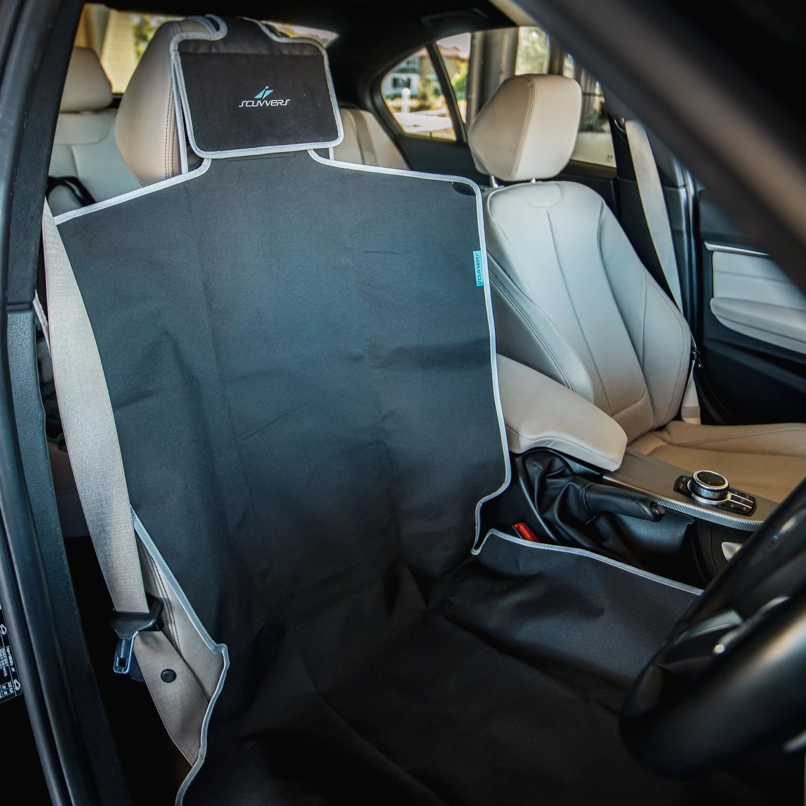 Scuvvers are available in a choice of four colors