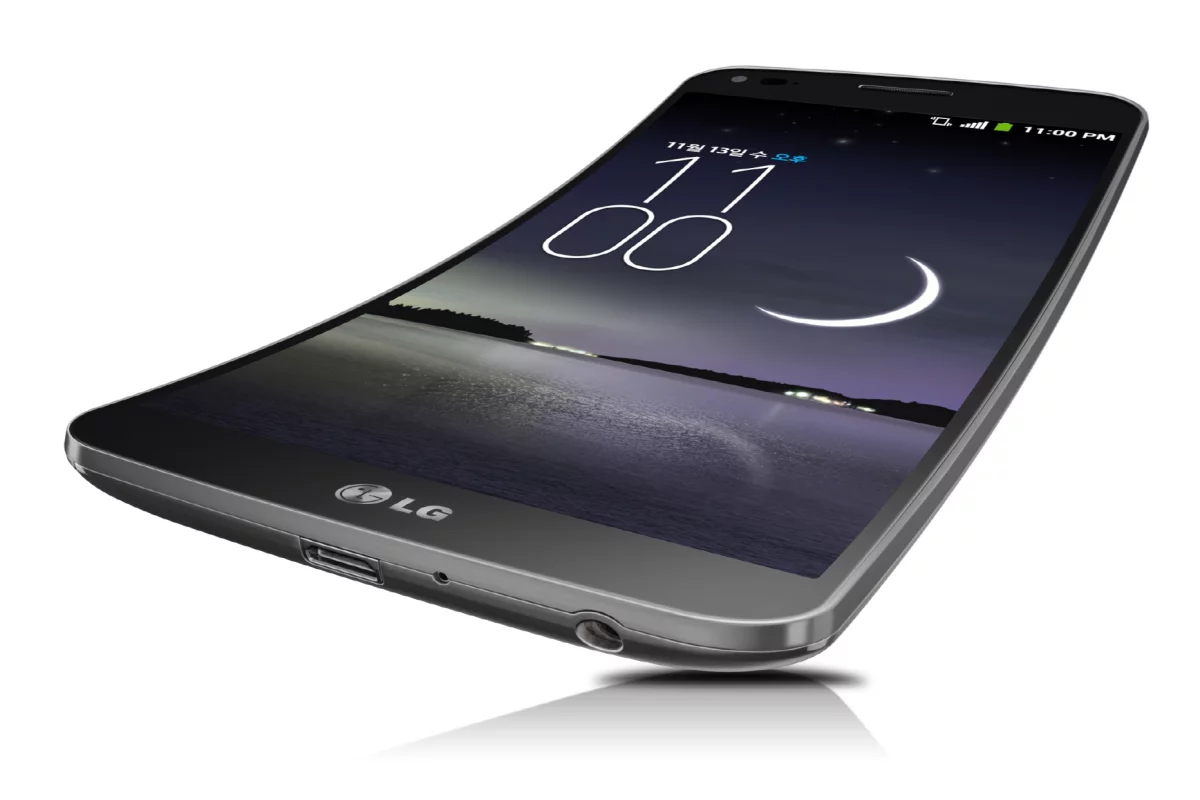 LG's G Flex smartphone display follows the contour of the face