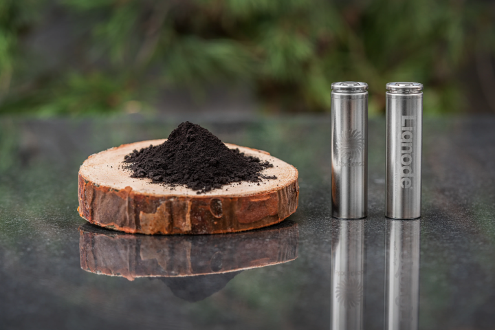 Lignode is a carbon substance that Stora Enso and Altris are teaming to use to replace anode graphite