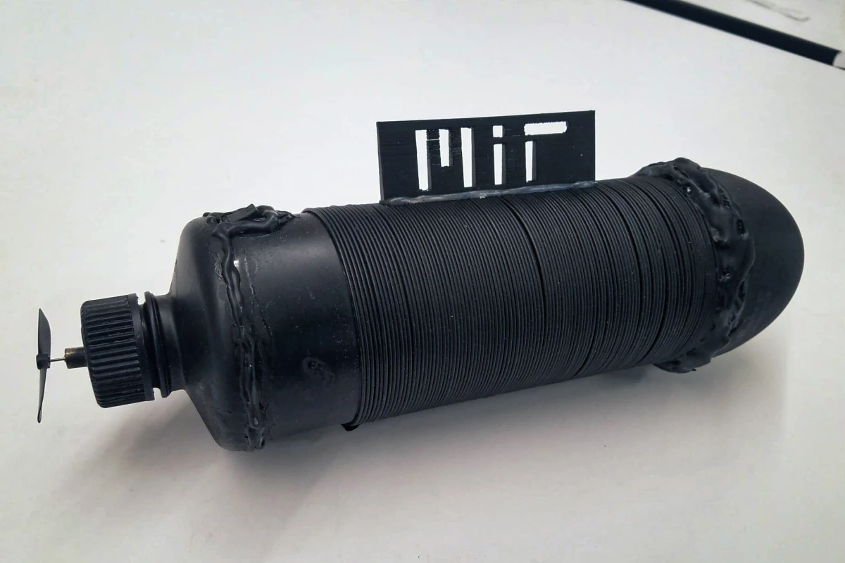 MIT researchers wrapped their flexible, fiber battery around the body of a toy submarine to act as its power source