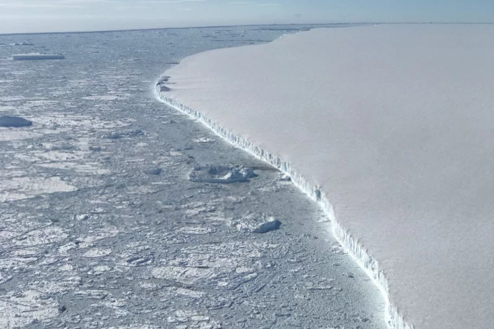 The western edge of iceberg A68