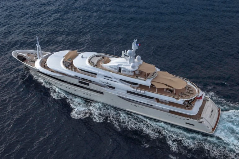 The 80 meter (262 ft) luxury megayacht Chopi Chopi was built in collaboration with Italian architects Laura Sessa, Giovanni and Paola Zuccon