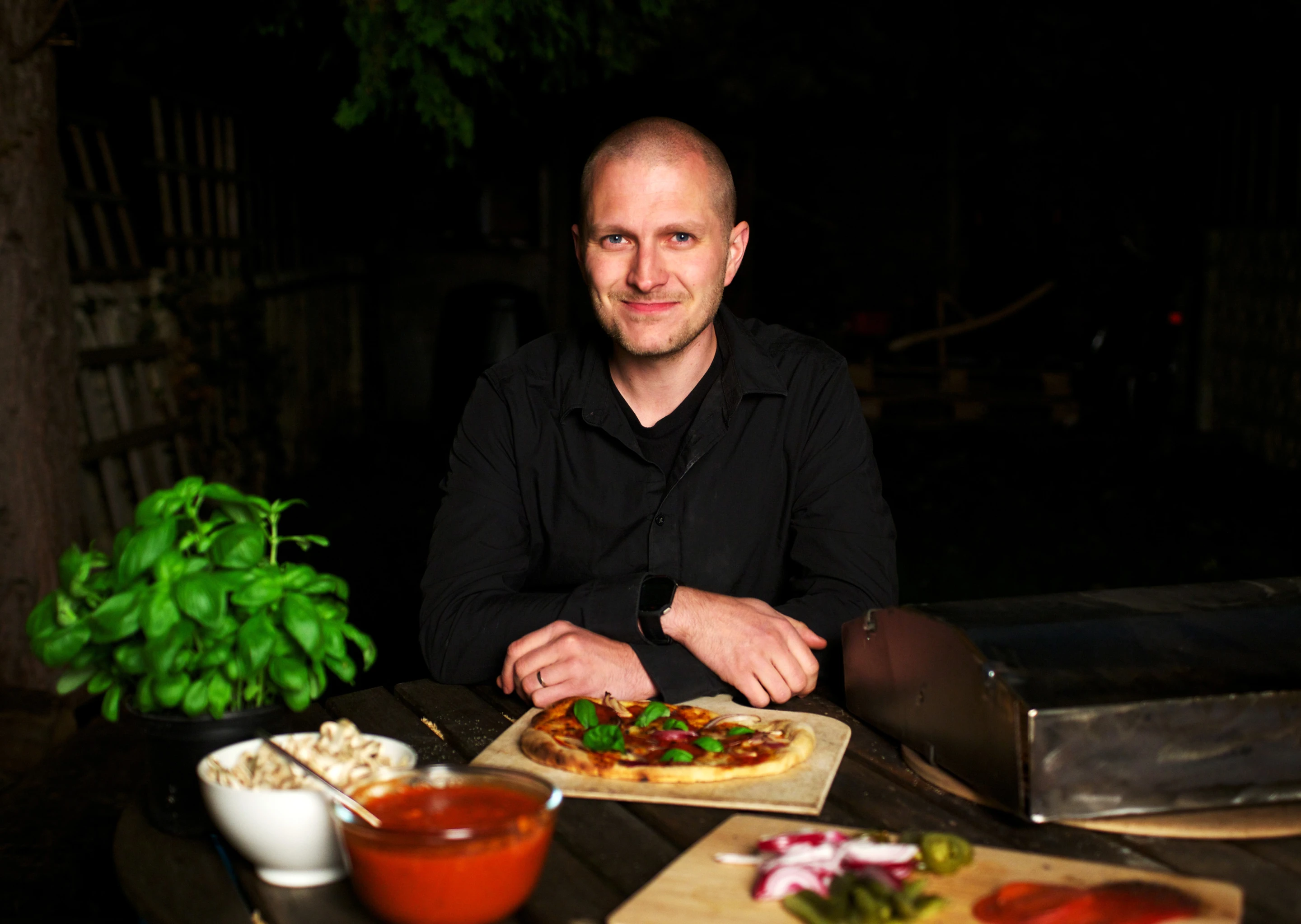 London-based inventor Kristian Tapaninaho devised the Uuni after he realized there was no practical way for him to have a wood-fire oven in his rented house