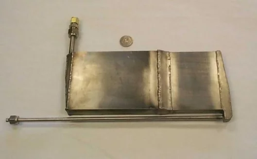 InnovaTek's compact, microchannel reformer
