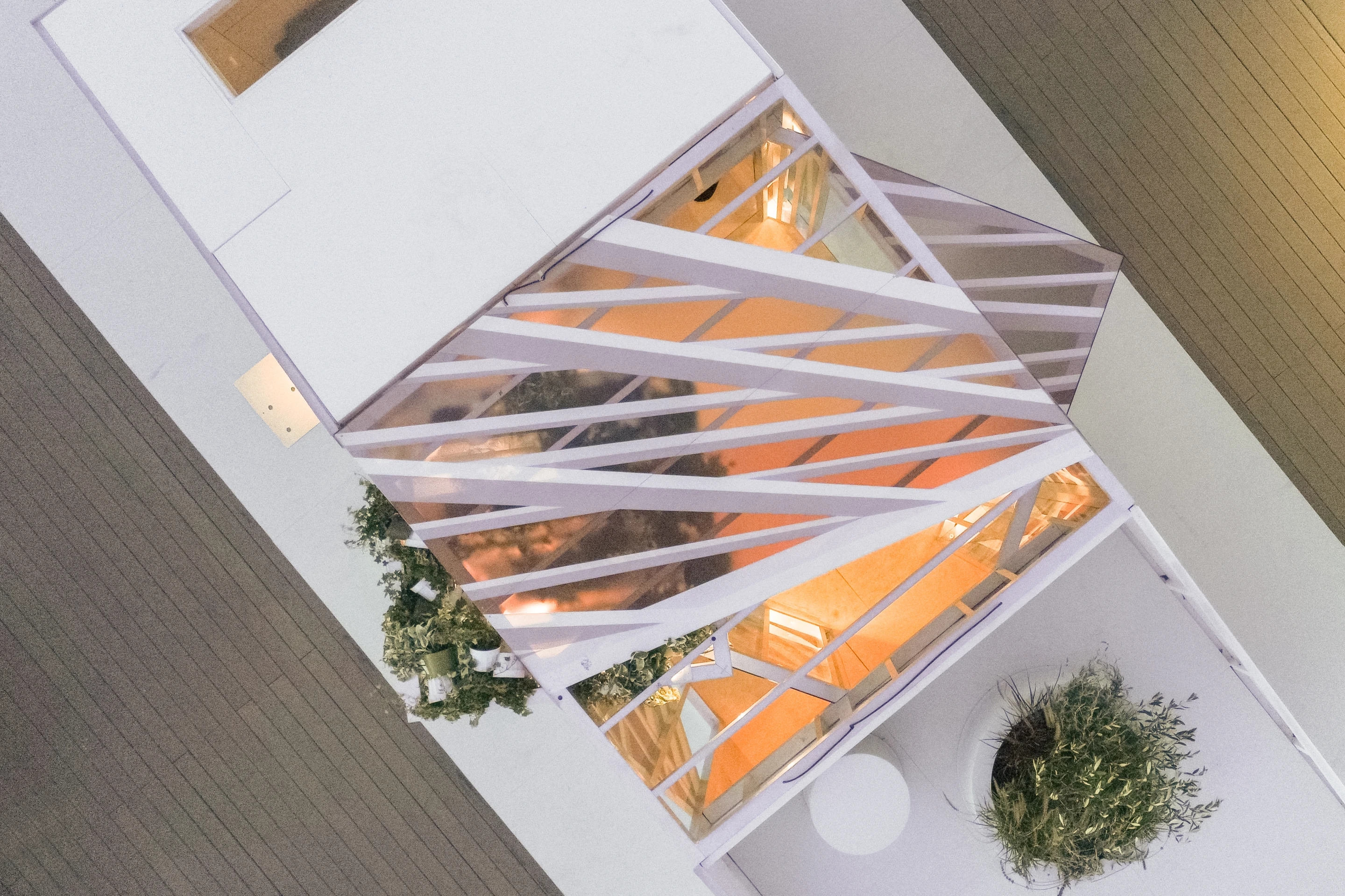 Mini's Living Urban Cabin concept in LA