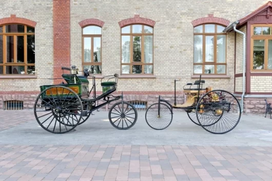 1886 Mercedes Benz patent car
