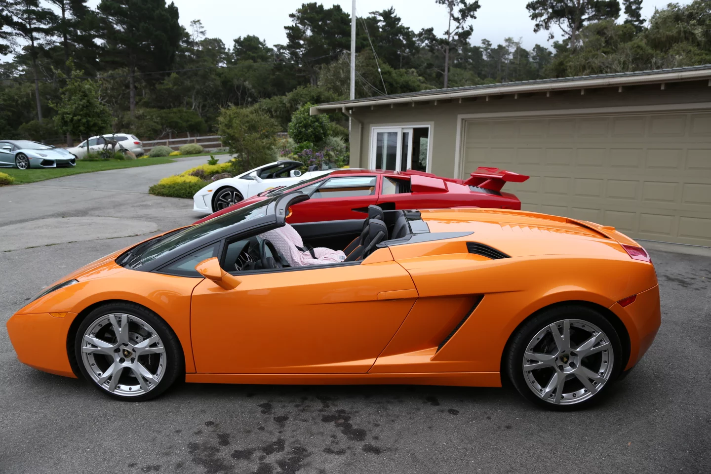 Gallardo Spyders frame the infamous, yet very much iconic, Countach (Photo: Angus MacKenzie/Gizmag.com)