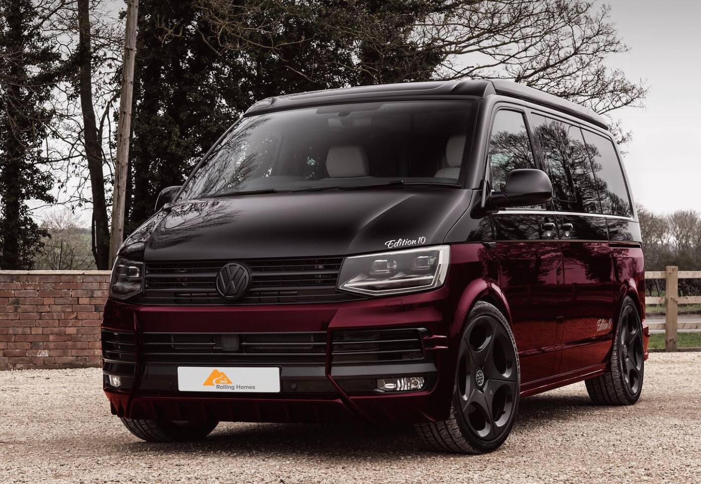 While the Expedition 4x4 is most at home out in the wild, the Edition 10 is definitely styled for the heart of civilization