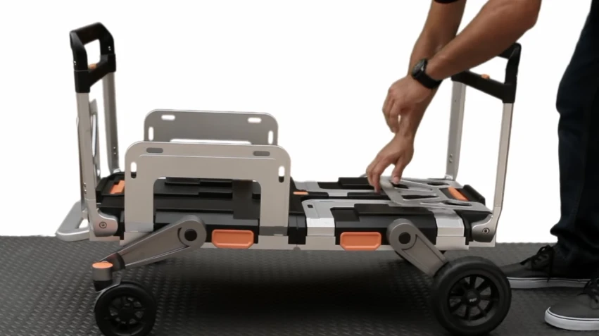 The Erovr transforms to provide multiple ways of wheeling gear around