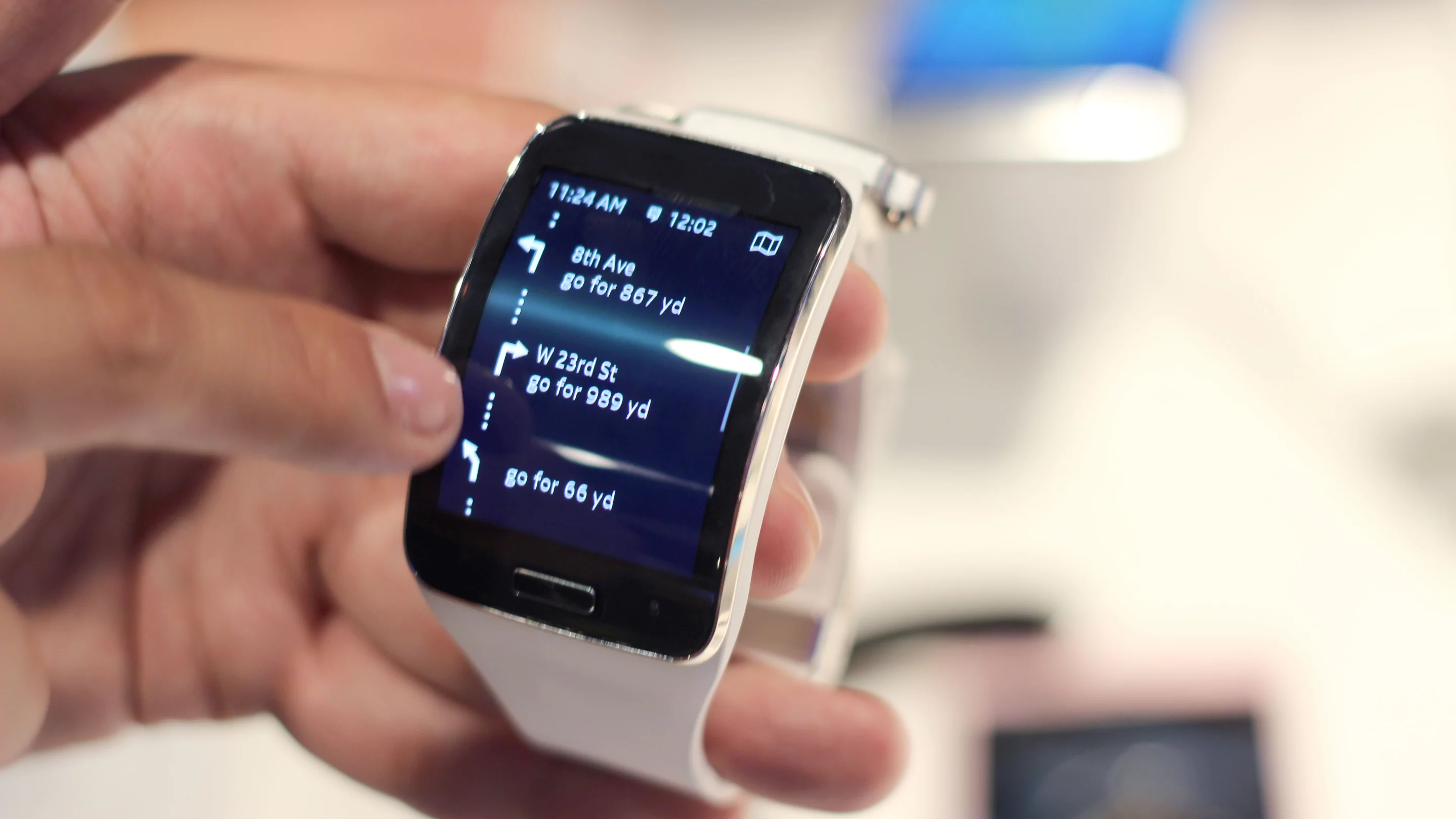 Samsung Gear S (Photo: Will Shanklin/Gizmag.com)