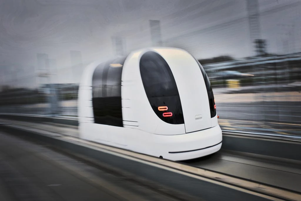 Designed by UK-based company ULTra PRT, the system consists of 22 podcars, operating on 2.4 miles (3.86 km) of track
