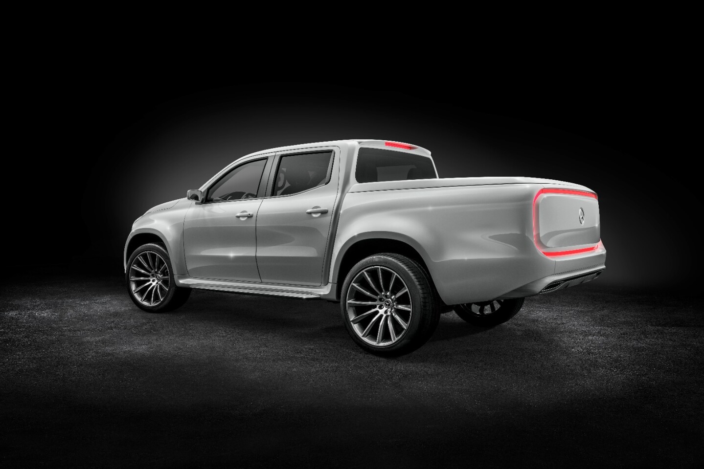 The rear-light loop on the Mercedes X-Class is unique