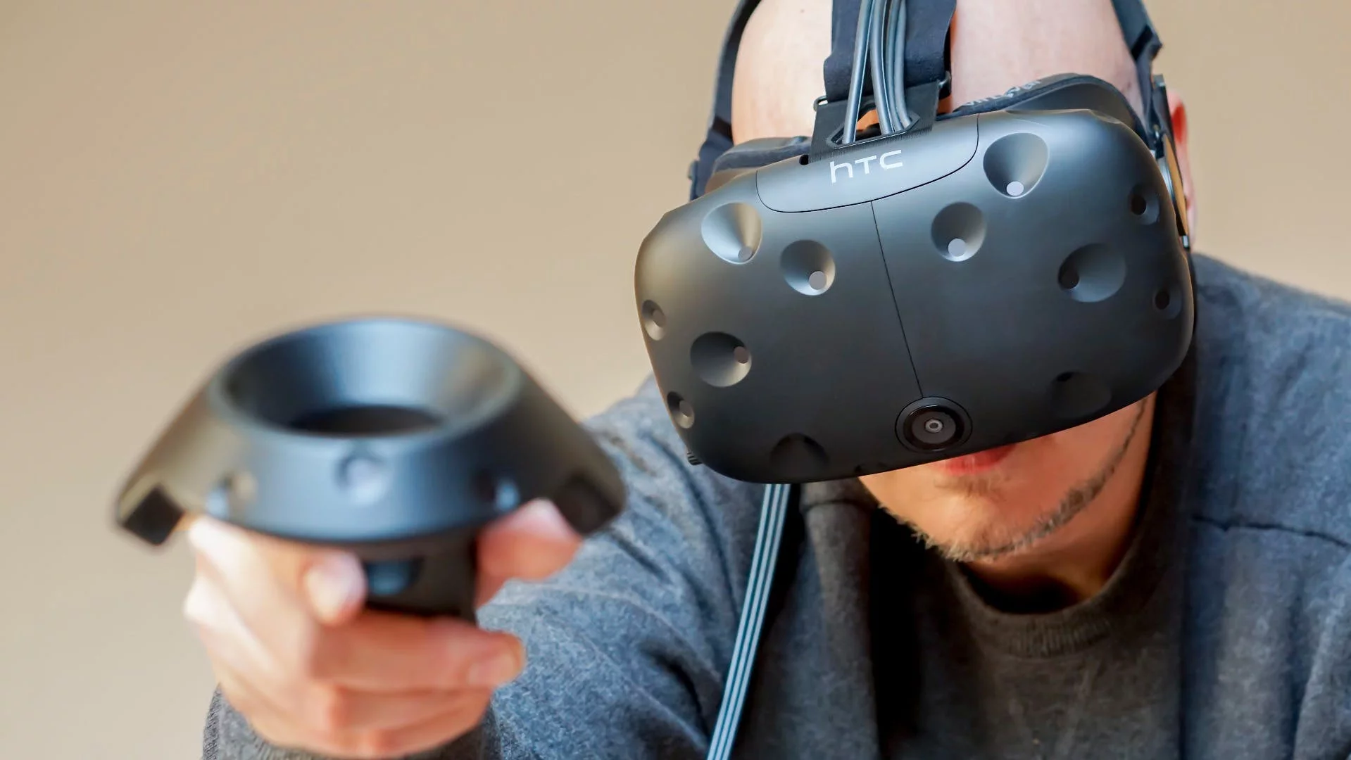The Vive drops to $599 in the United States
