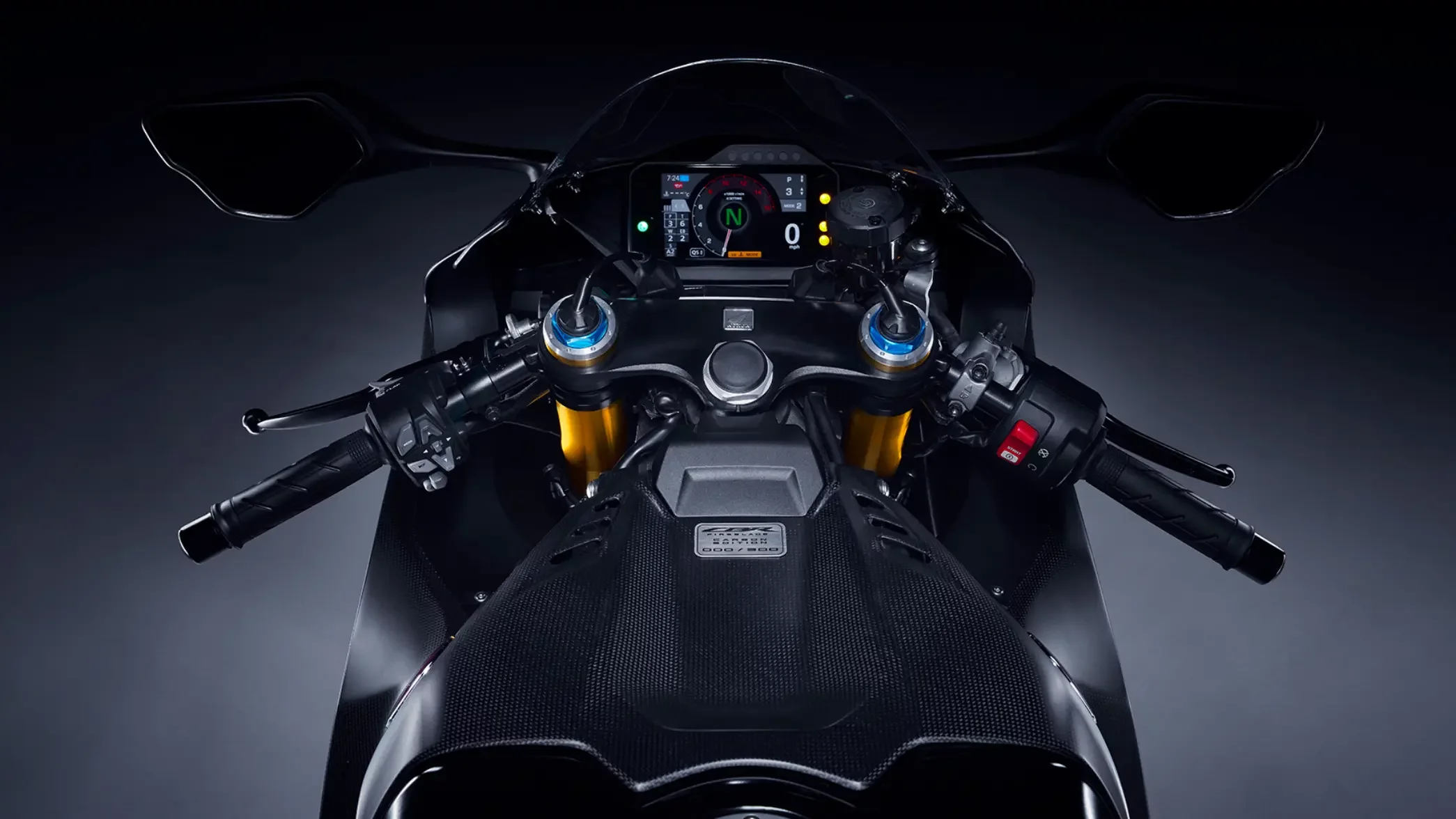 The bike gets the same premium components as the standard trim, including the full-color TFT screen