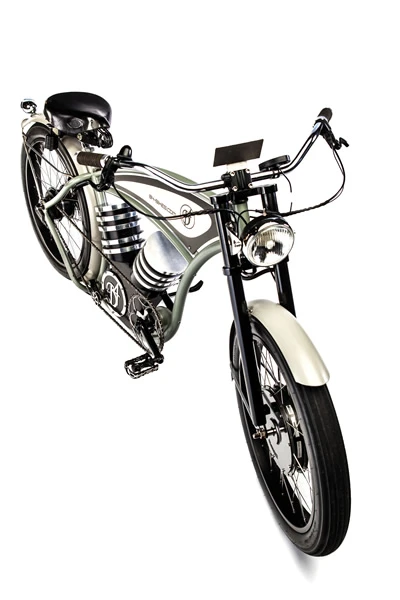The B4 Bikes e-cruizer is designed by Janpeter Eilander