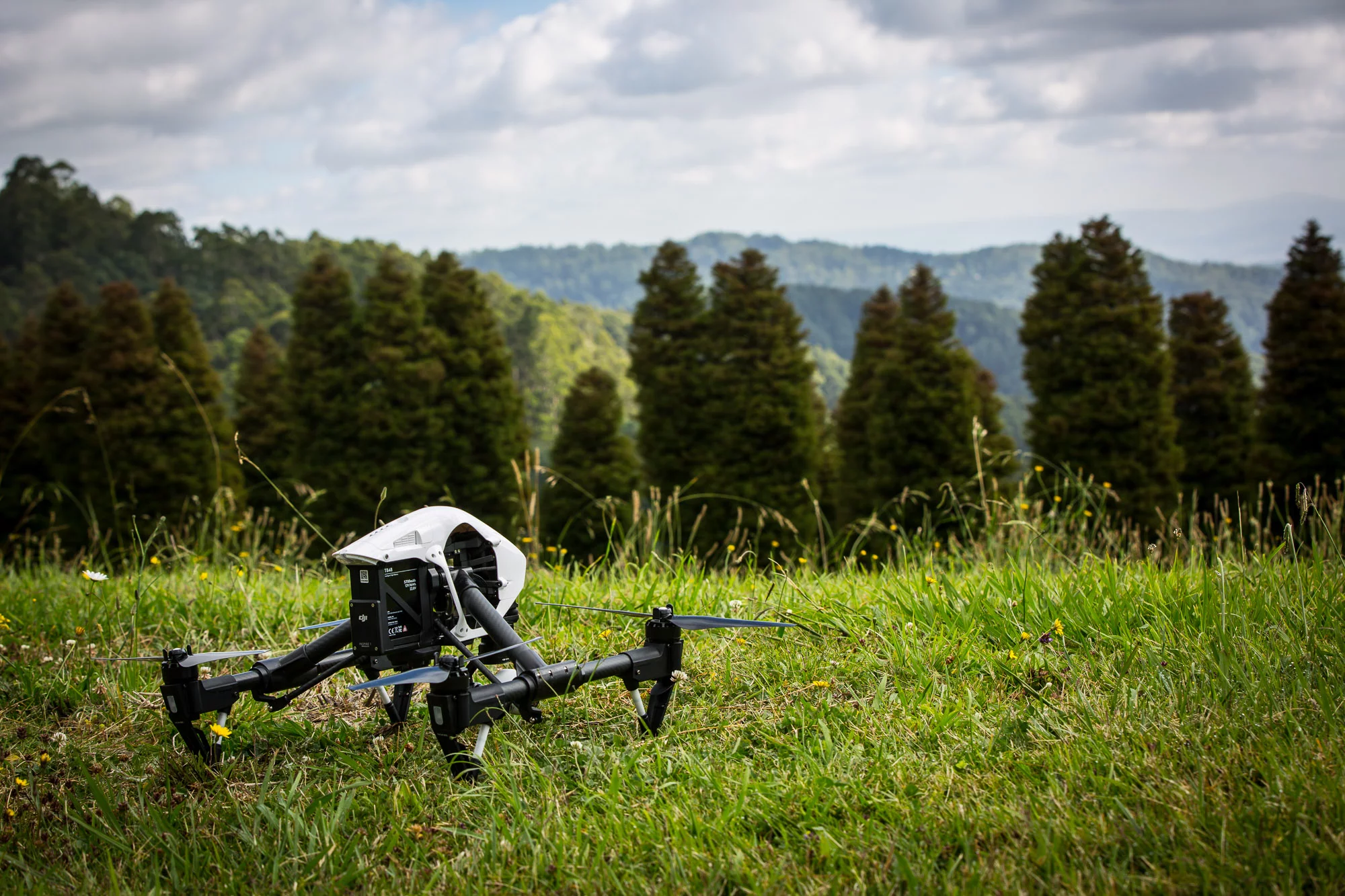 DJI Inspire 1: the most sophisticated all-in-one, ready to fly aerial camera you can buy (Photo: Noel McKeegan/Gizmag.com)