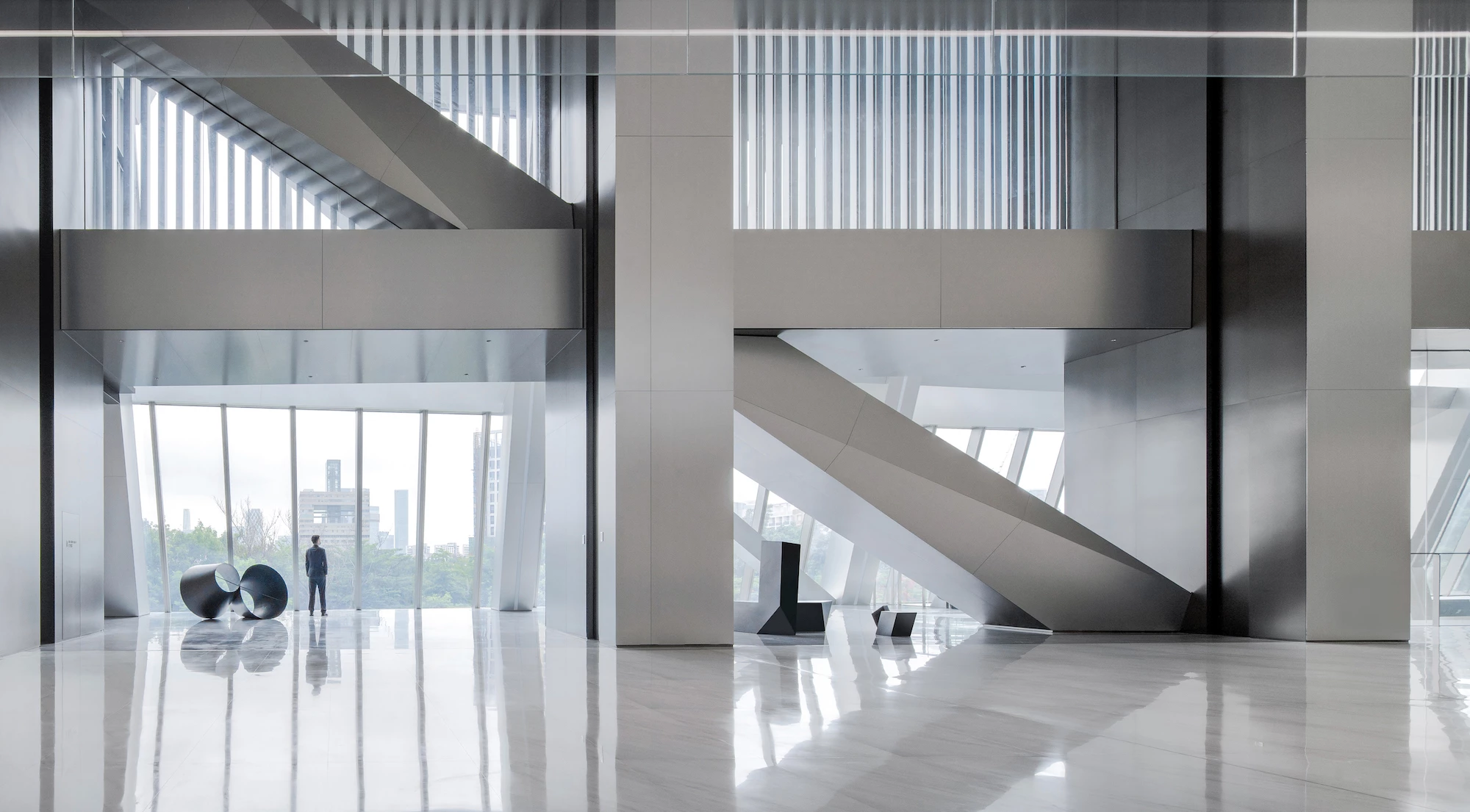 According to Morphosis, Hanking Canter's unusual design allows for a more flexible interior than would otherwise be possible