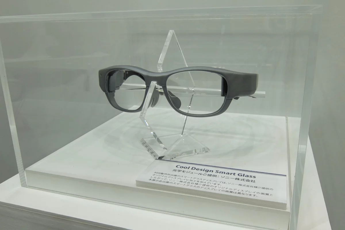 Murata's "Cool Design Smart Glass" concept eyewear feature AR capabilities