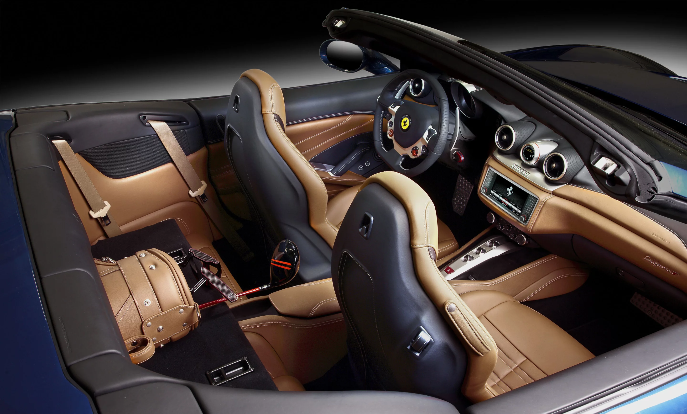 The Ferrari California T interior