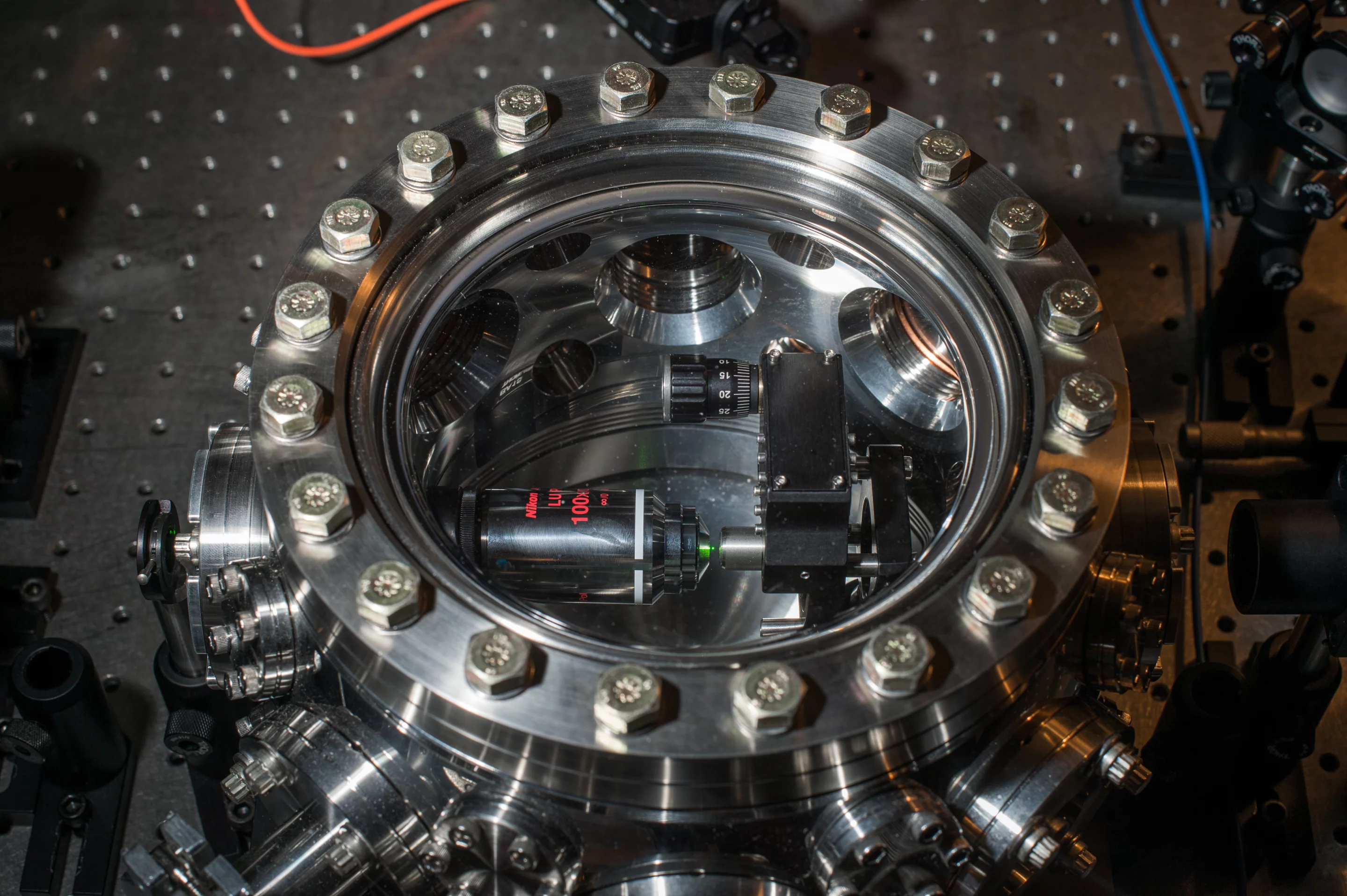 A 10-inch (25.4-cm) vacuum chamber is used to help trap and levitate nanodiamonds (Photo: J. Adam Fenster/University of Rochester)