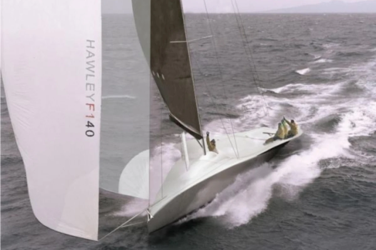 Hawley F140 concept yacht