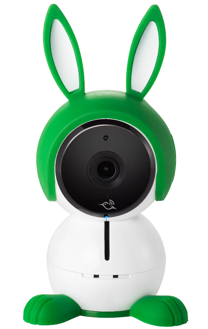 The camera itself is 1080p HD, which broadcasts live to your smartphone, tablet or PC