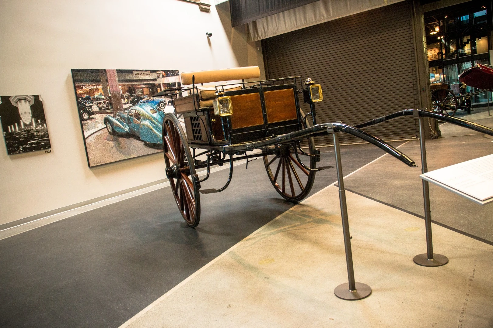 1800s-era Labourdette Dog Cart: so named because it was designed for hunting, with a box for the shooter's retriever dogs to ride in. Founded by French blacksmith Jean-Baptiste Labourdette in 1858, Henri Labourdette Carrossier became one of the best known carriage builders of the 1800s.