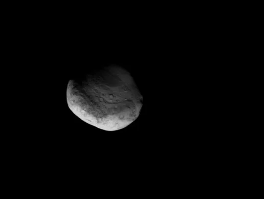 NASA's Stardust NExT mission image of the comet Tempel 1 at 8.38pm PST on February 14th 2011 traveling at 244km/hr (151.6 miles/hr) (Credit: NASA)