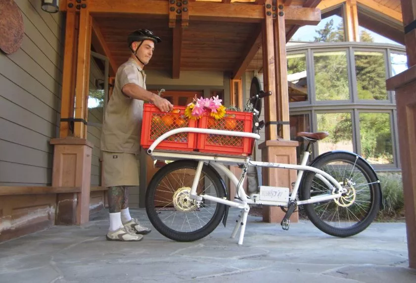 The 2X4 Cargo Bike, in all its stuff-haulin' glory