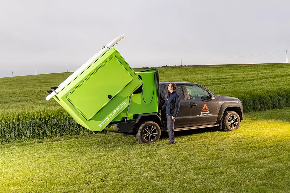 The electric actuation system tips the Flip90 back and open in a matter of seconds