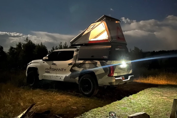 The wide-popping hatches on all three sides of the rooftop sleeper area provide scenic views and serious on-demand ventilation, closing and locking easily from inside