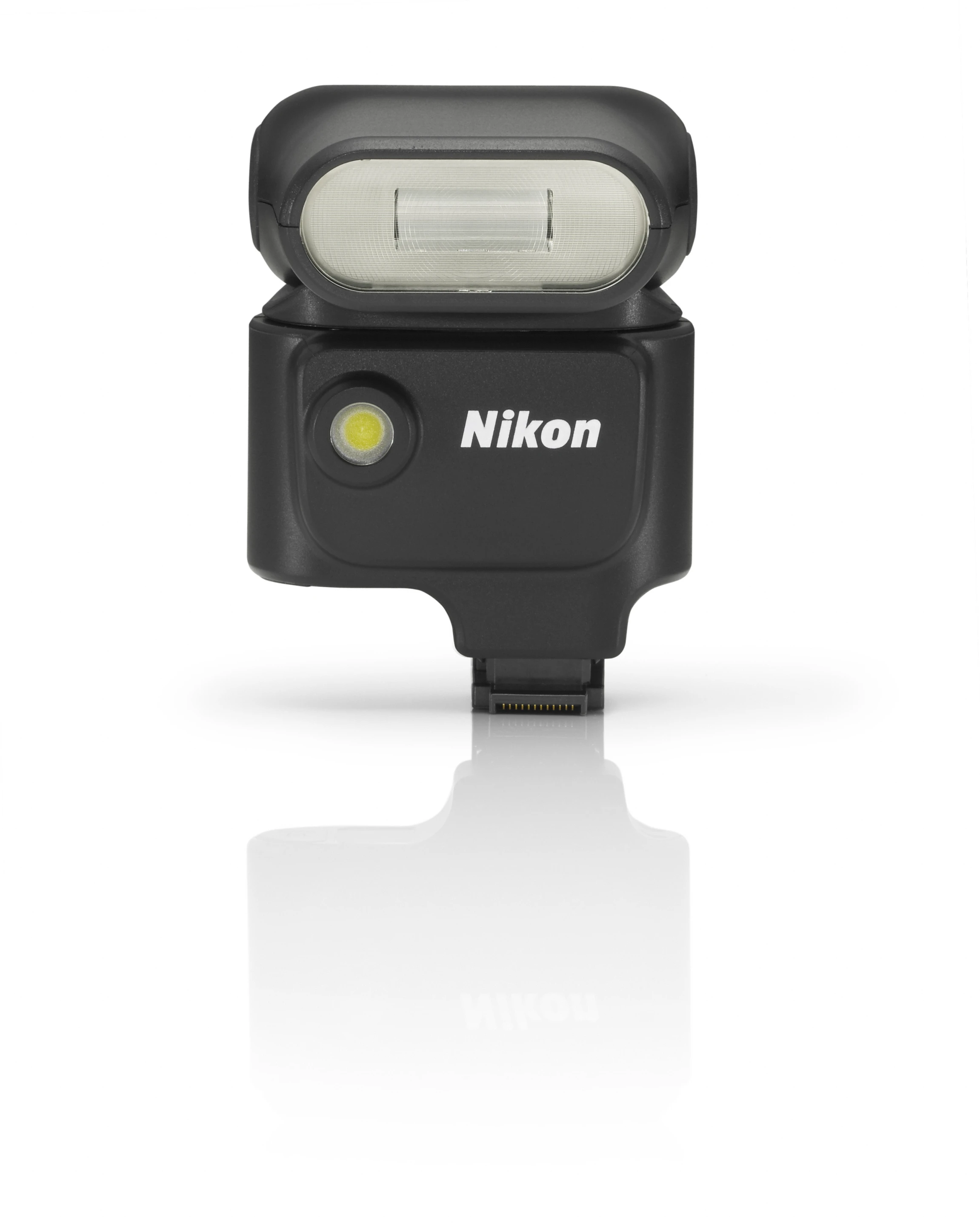 The new SB-N5 compact speedlight for the V1