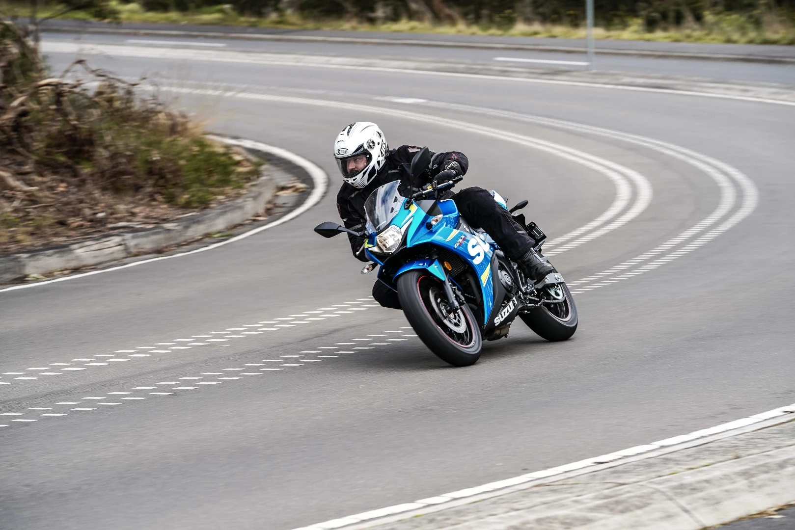The GSX-250R's IRC Road Winner tyres work well with the bike's nimble steering.