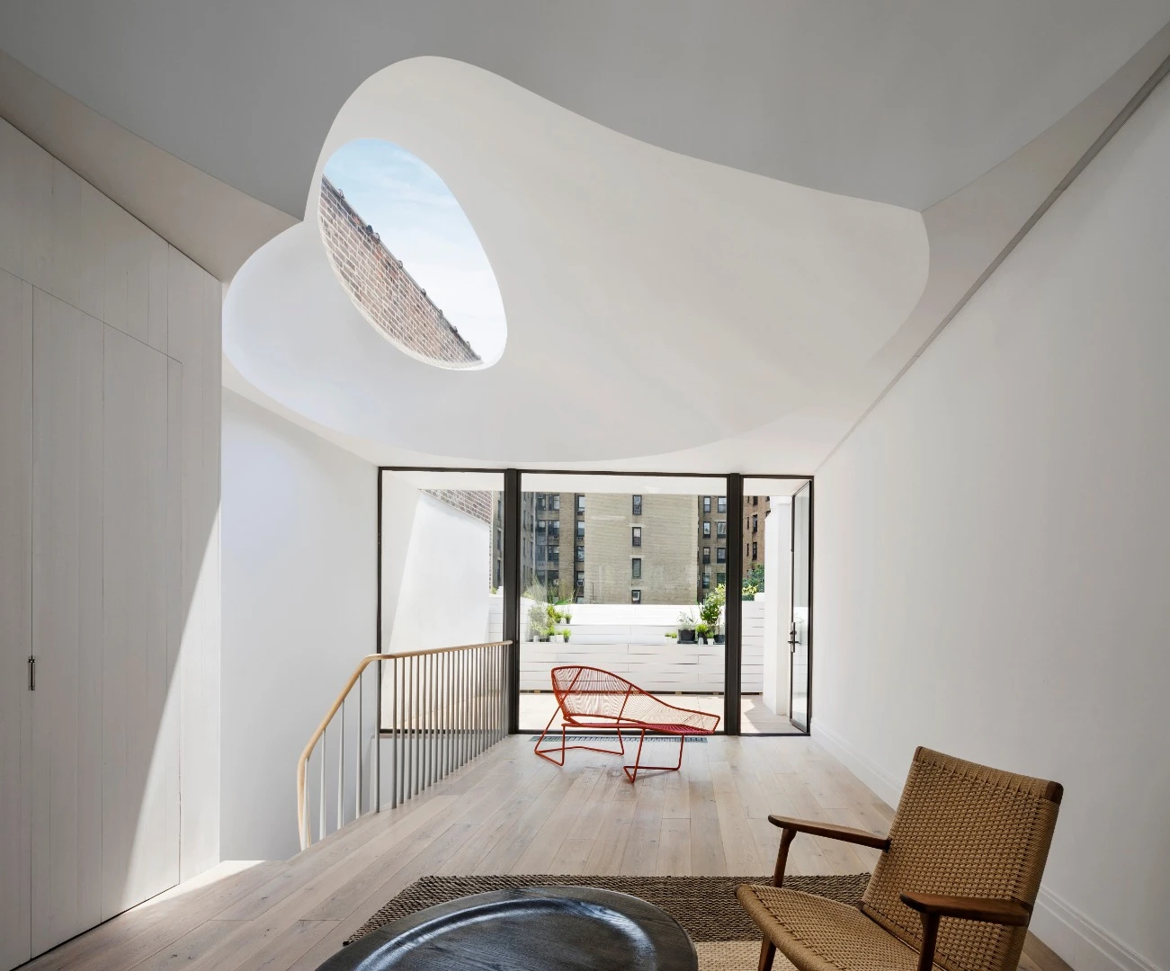 Merit in the Interiors category of the AIANY 2019 Design Awards: Oculi House by O'Neill Rose Architects