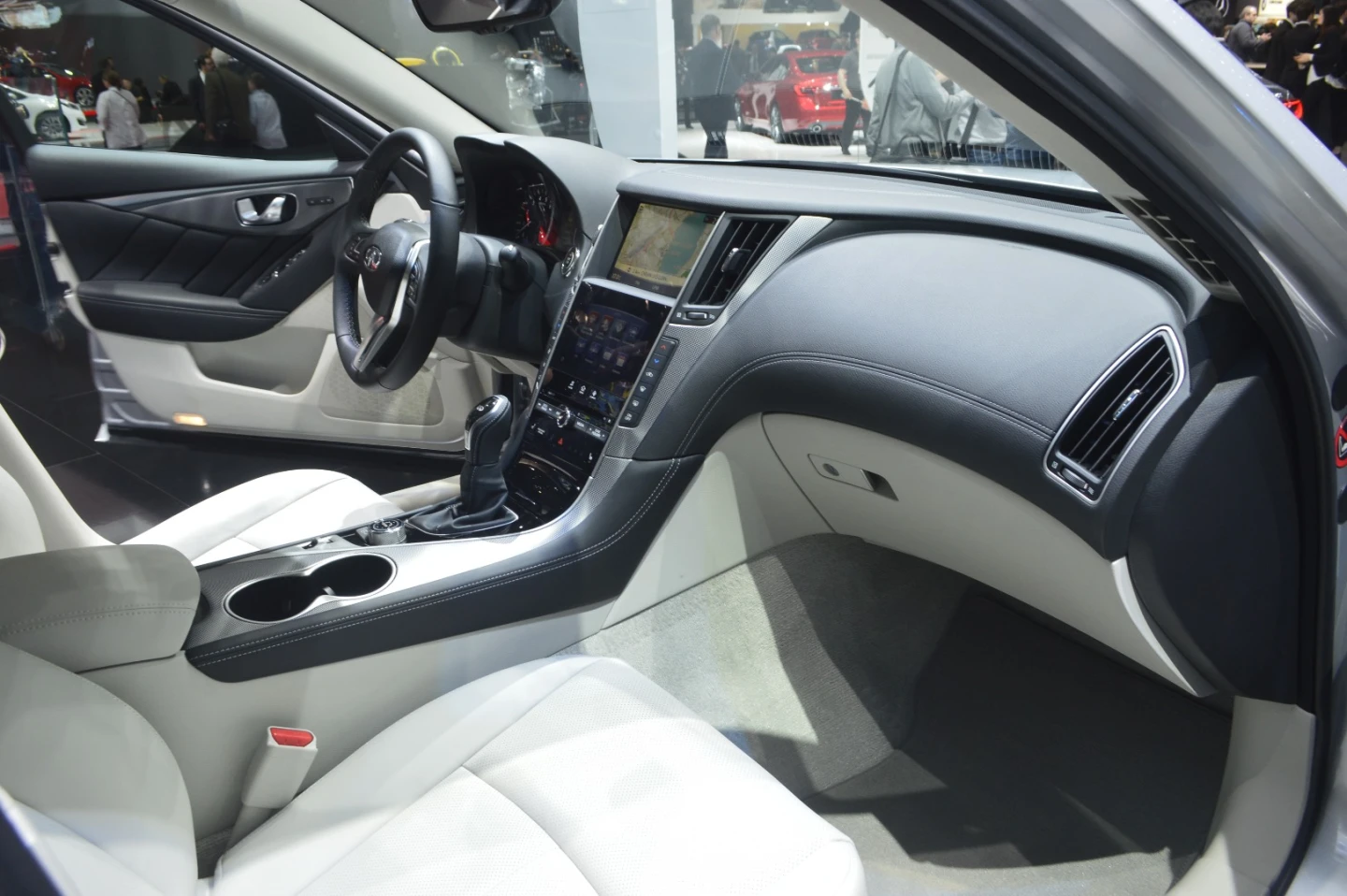 Inside the 2018 Infiniti Q50, the interior will change with each trim level, making the car more desirable as trim levels increase