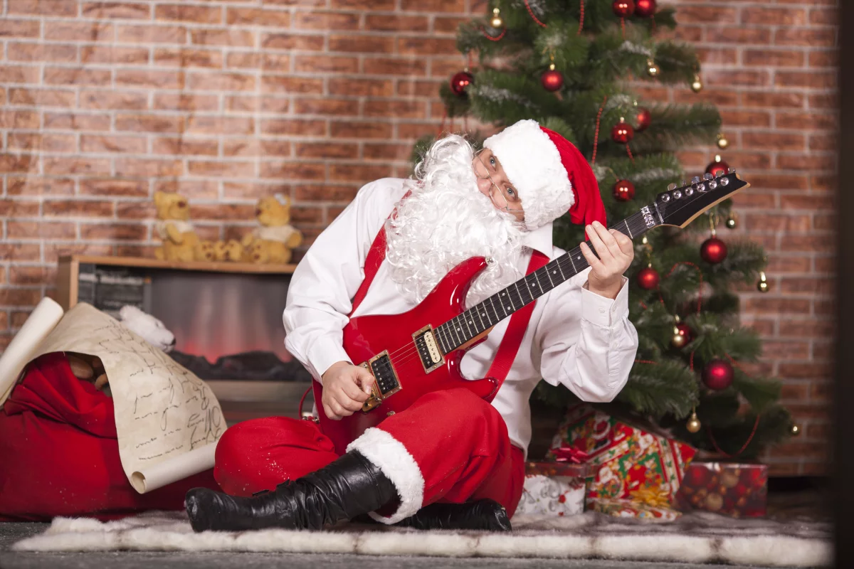 A handful of last minute gift ideas to keep musicians happy this holiday season