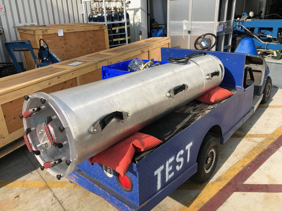 The mini submarine built to rescue the boys trapped in a Thai cave has a diameter of 31 cm (12.2 in)