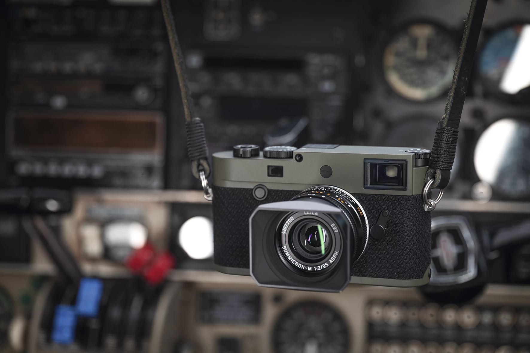 The M10-P Reporter edition looks rugged in green, and is wrapped in Kevlar