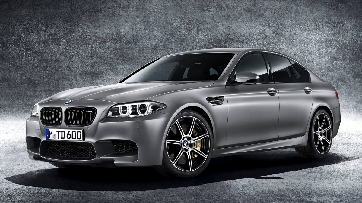 This 2015 BMW M5 fetched $700,000 at the 2015 Barrett-Jackson Scottsdale auction, with all proceeds going to the BMW Car Club of America Foundation