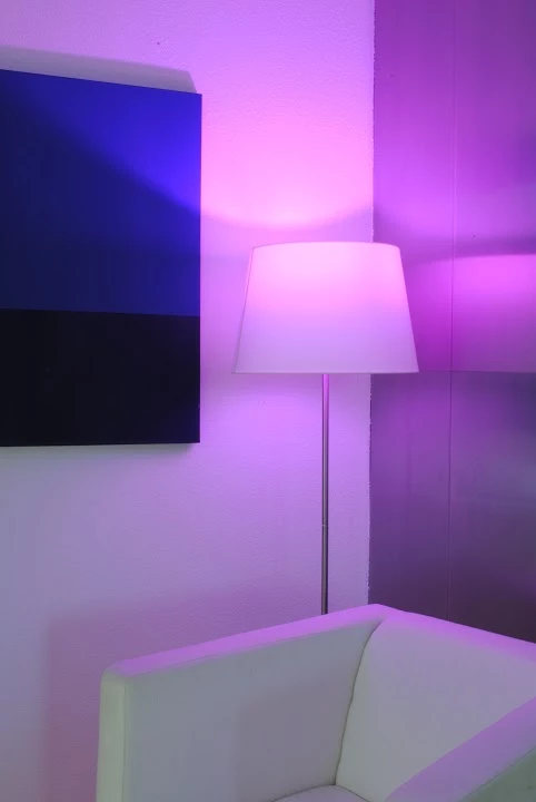 The bulbs connect to a smartphone via Bluetooth Smart mesh wireless connectivity, which Ilumi says makes it simpler to set up than those that use Wi-Fi