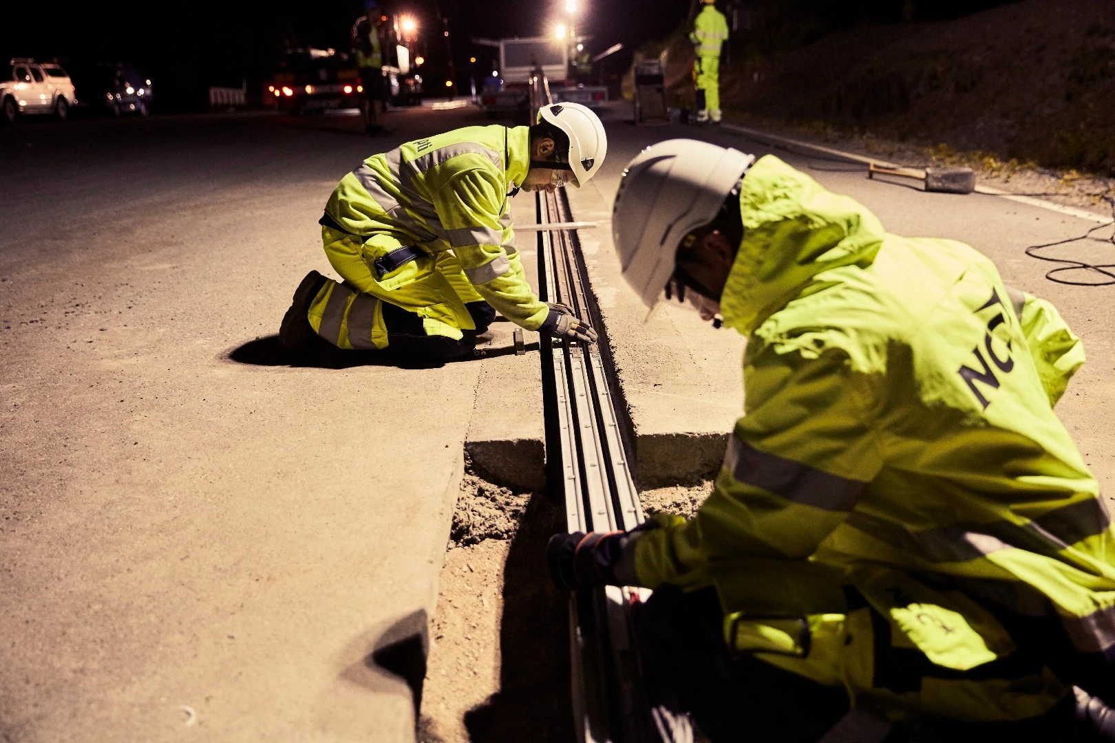 The eRoadArlanda rails being laid in a stretch of public road