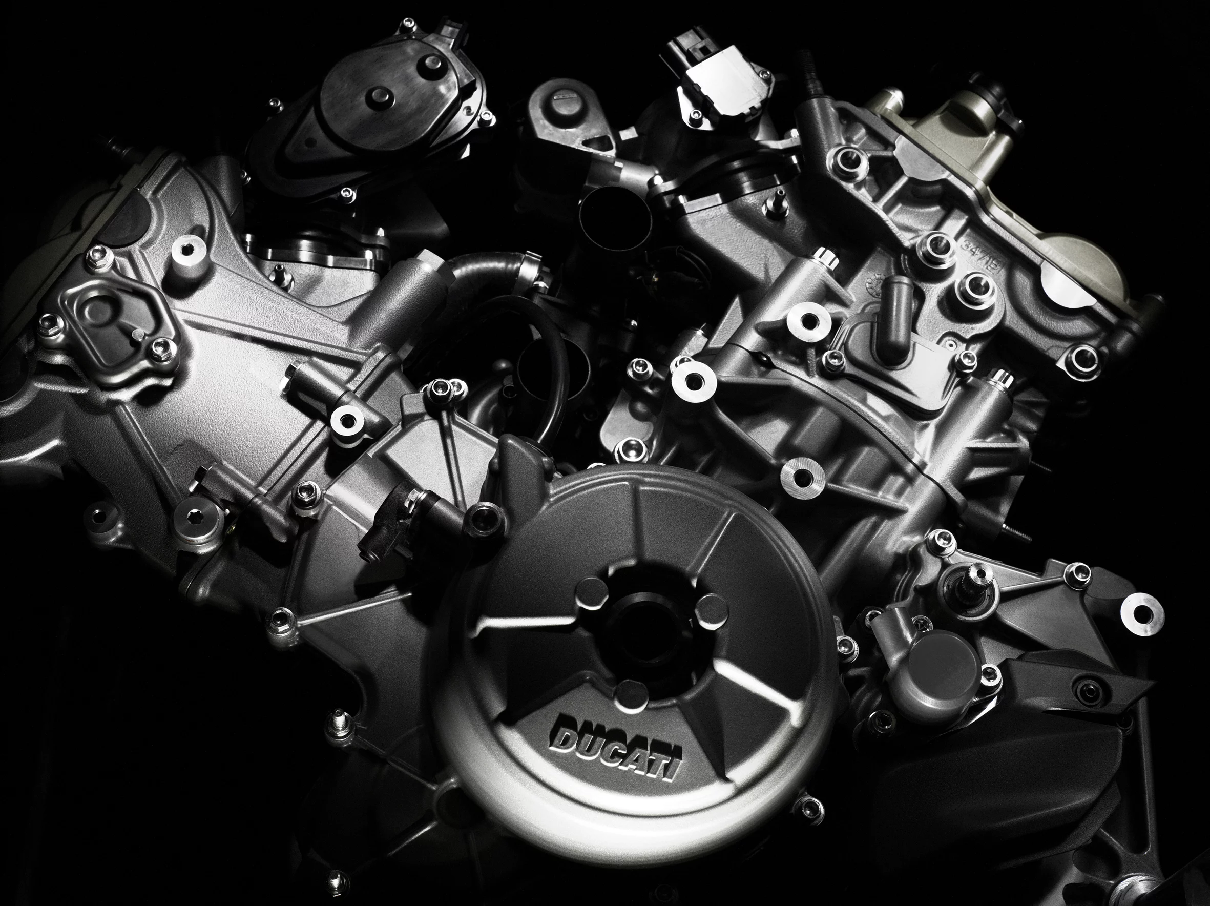 Ducati's 1199 Panigale - superquadro engine