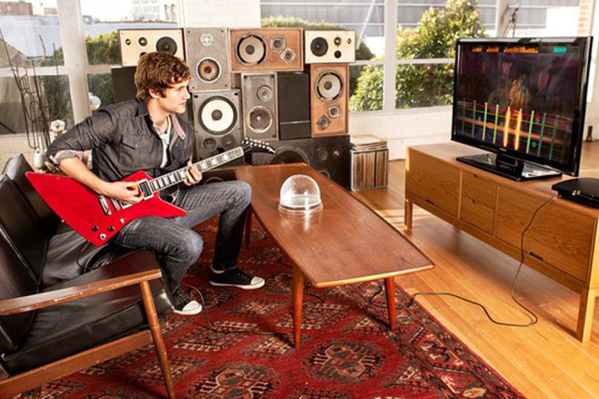 Rocksmith aims to teach players how to play a real guitar