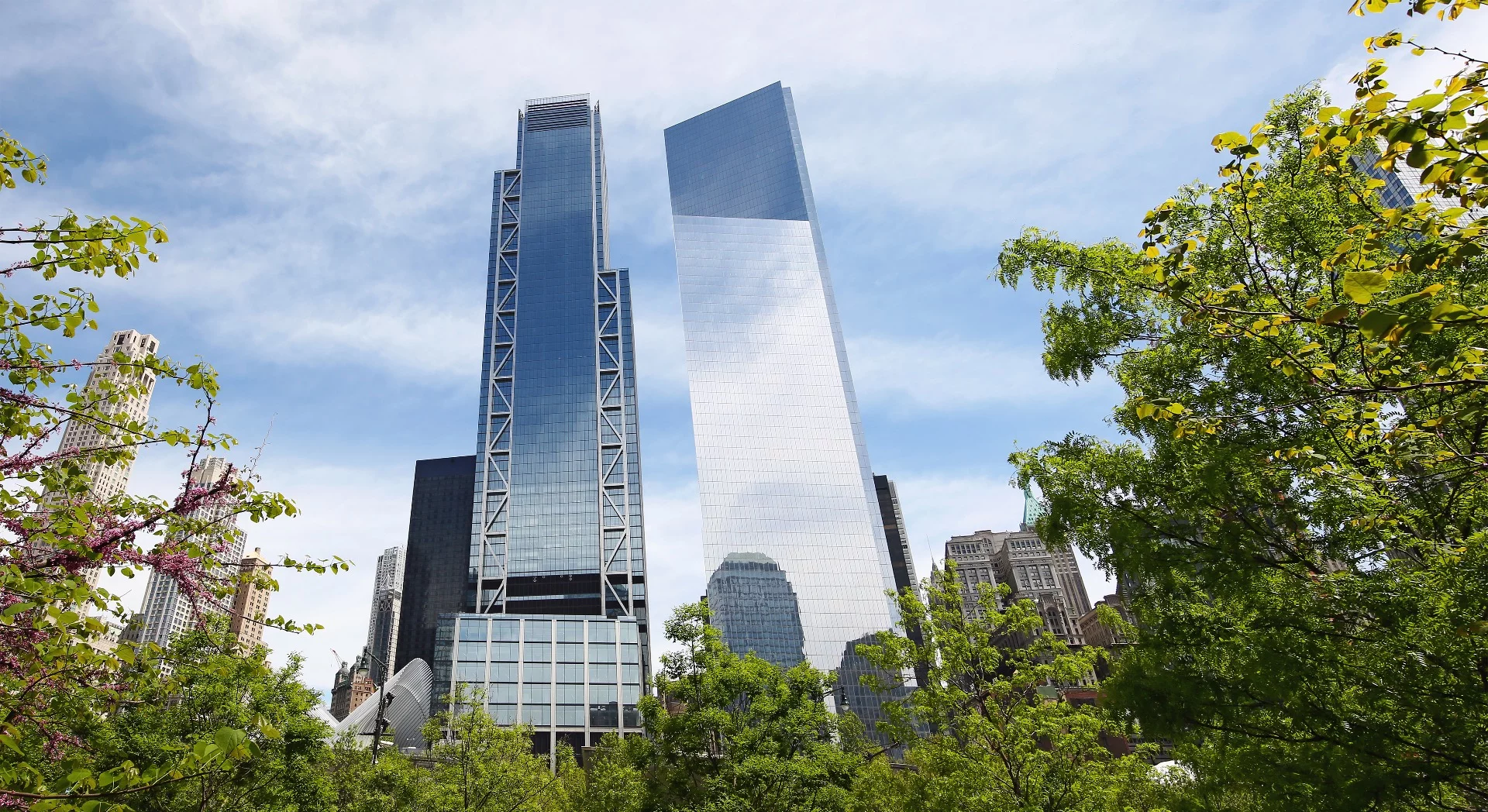 3 WTC (pictured left) is designed by Rogers Stirk Harbour + Partners