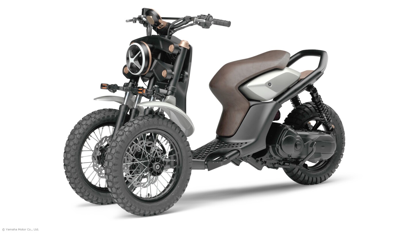The 03GEN-x is designed with more an off-road "Cross" theme underlying its design, with a different frame and what Yamaha claims is more a "traditional off-road design that is reminiscent of the days of unpaved roads."