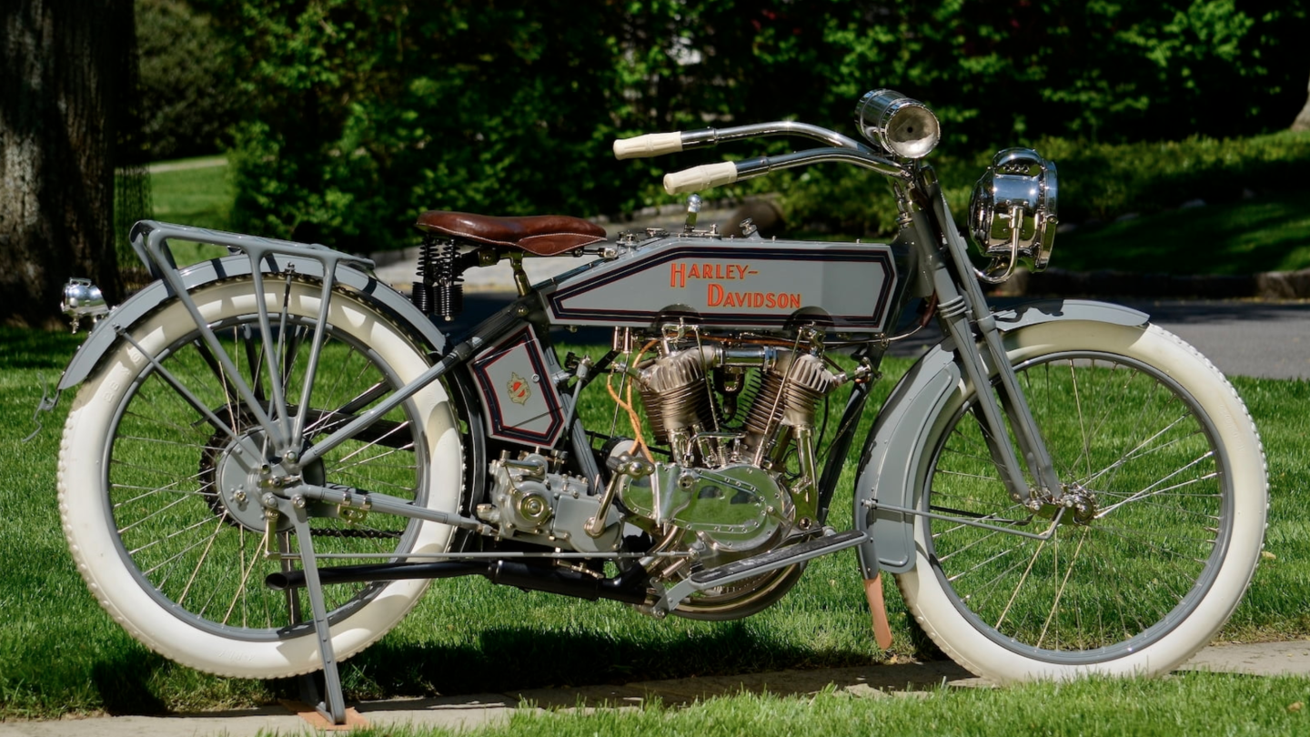 Sold for $110,000 | 1915 Harley-Davidson 11F | Mecum | Estimated price: $100,000 to $120,000 | Official Auction Page