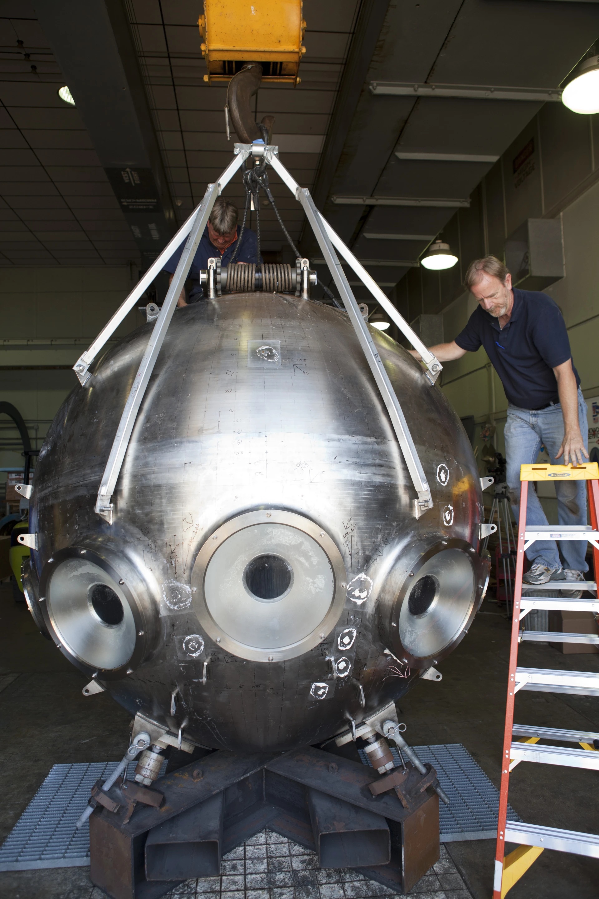 New titanium personnel sphere for Alvin