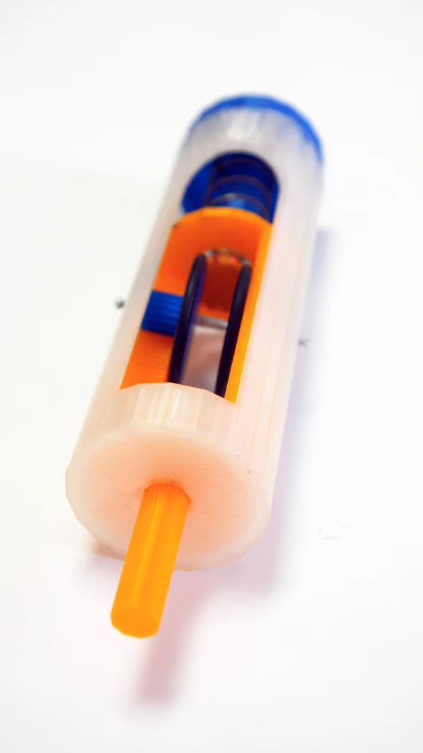 The research team believes that the new device will prove a powerful tool in the early detection of skin diseases, allowing doctors to see a greater volume of patients (Photo: UC3M)